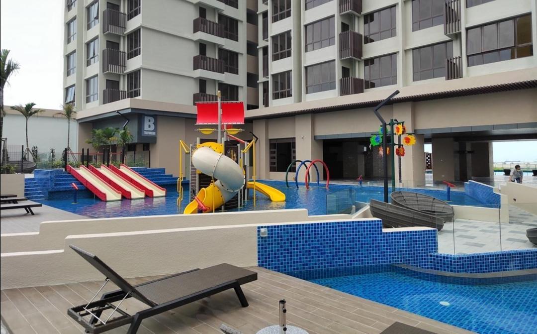 家庭式公寓 Bali Residences Melaka Exterior foto