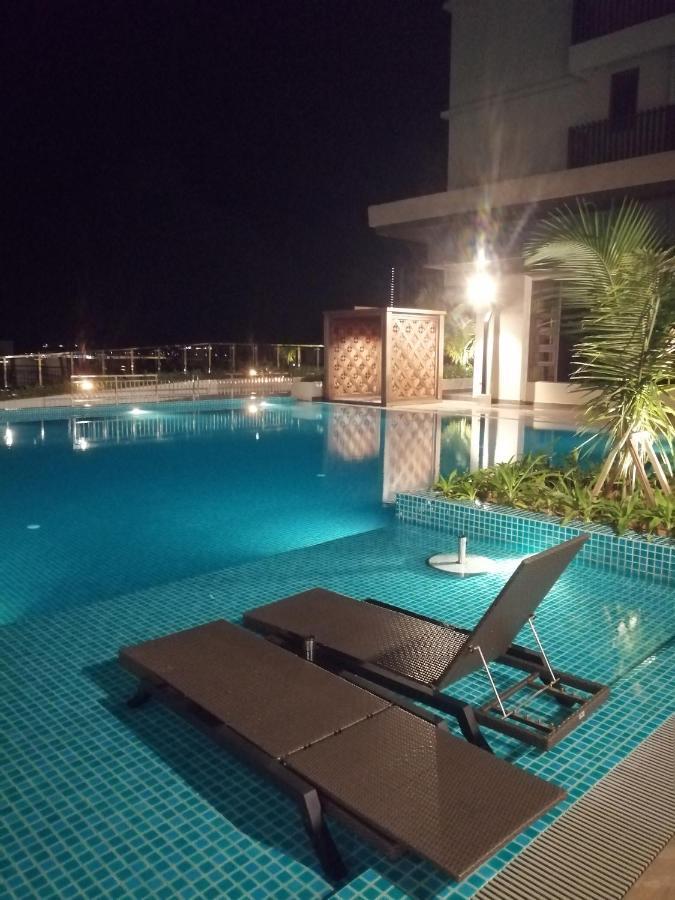 家庭式公寓 Bali Residences Melaka Exterior foto